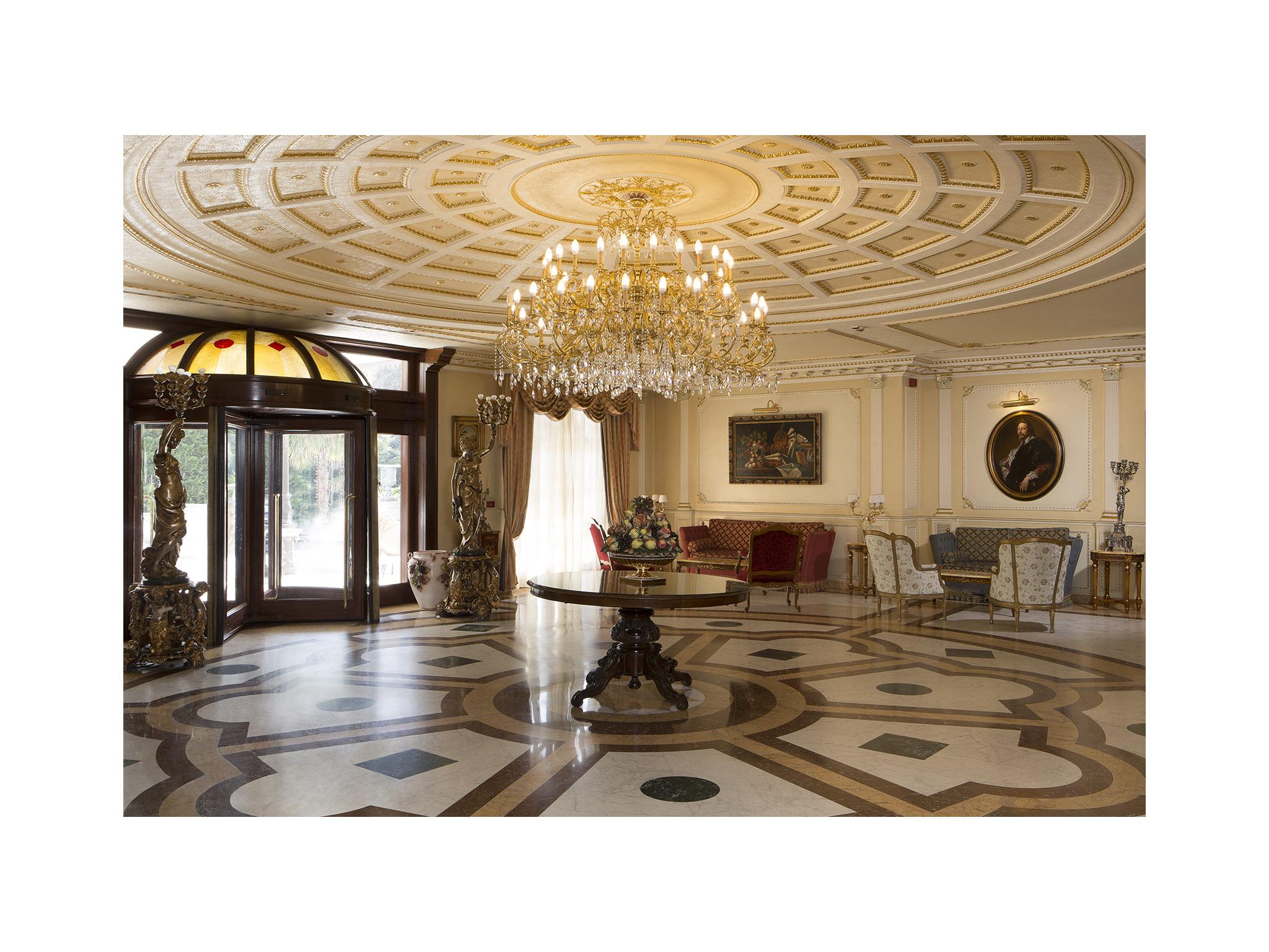Grand Hotel Vanvitelli Caserte Extérieur photo